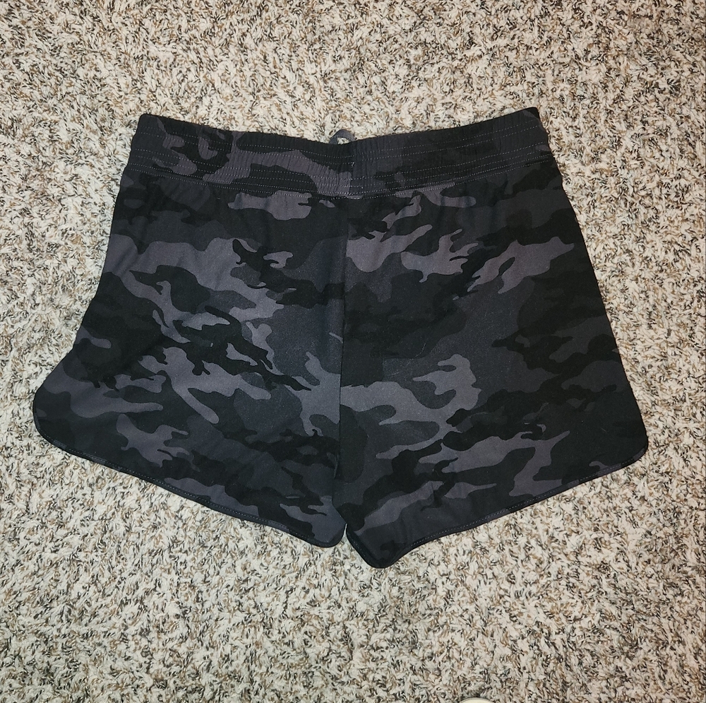 Athletic Works Moisture-Wicking Gym Shorts – 3-Pair Bundle (Size M 8–10) 🏃‍♀️✨ - Picture 14 of 15